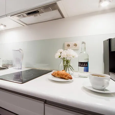 Aparthotel Angel City Center Luxury By Amstra Krakow