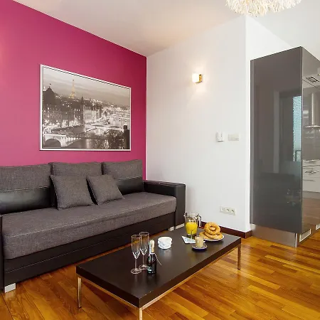 Angel City Center Luxury By Amstra קרקוב
