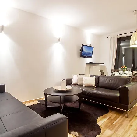 Angel City Center Luxury By Amstra מלון דירות